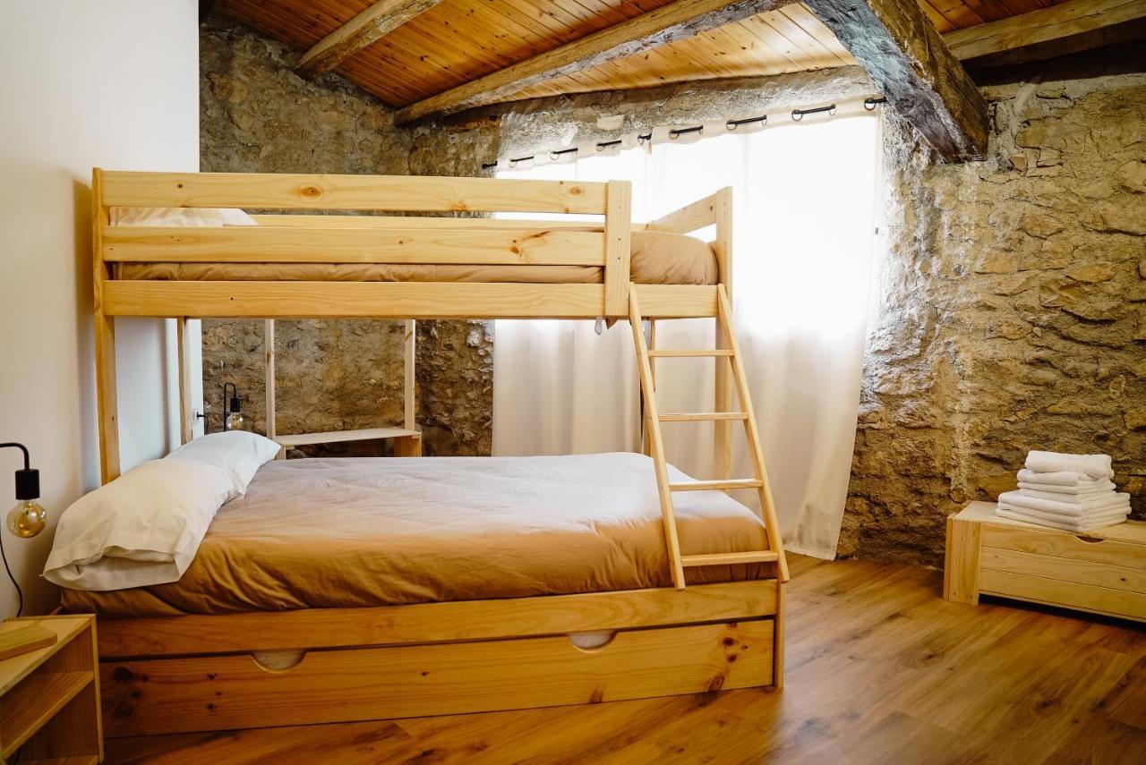 Cases Altes De Posada Navés Dış mekan fotoğraf