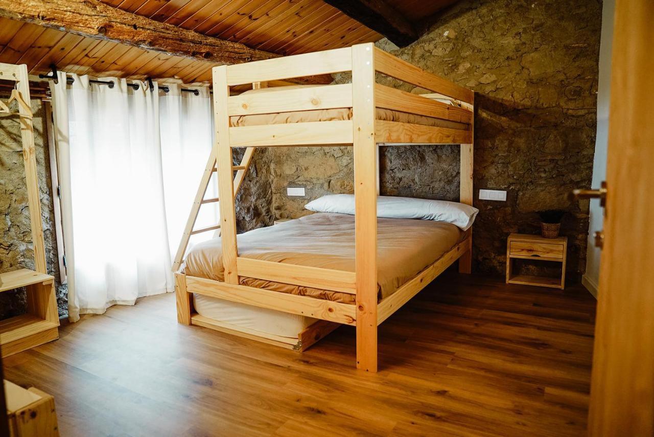 Cases Altes De Posada Navés Dış mekan fotoğraf